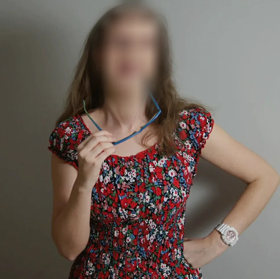 Leanne, 35