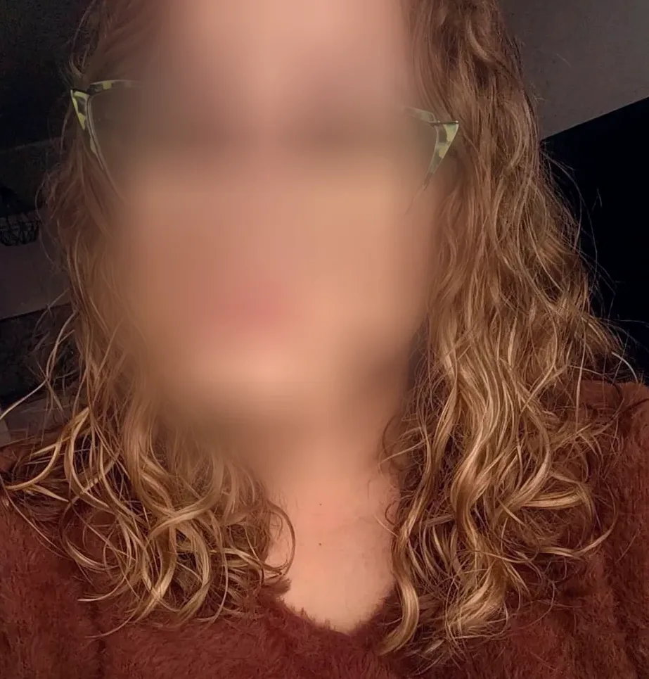 Sarah, 29